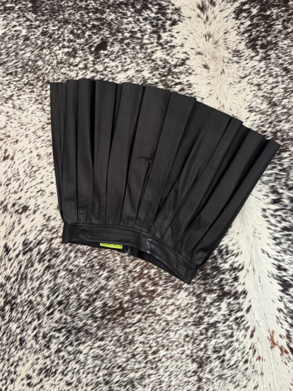 alice + olivia Black Pleated Lambskin Leather Mini Skirt